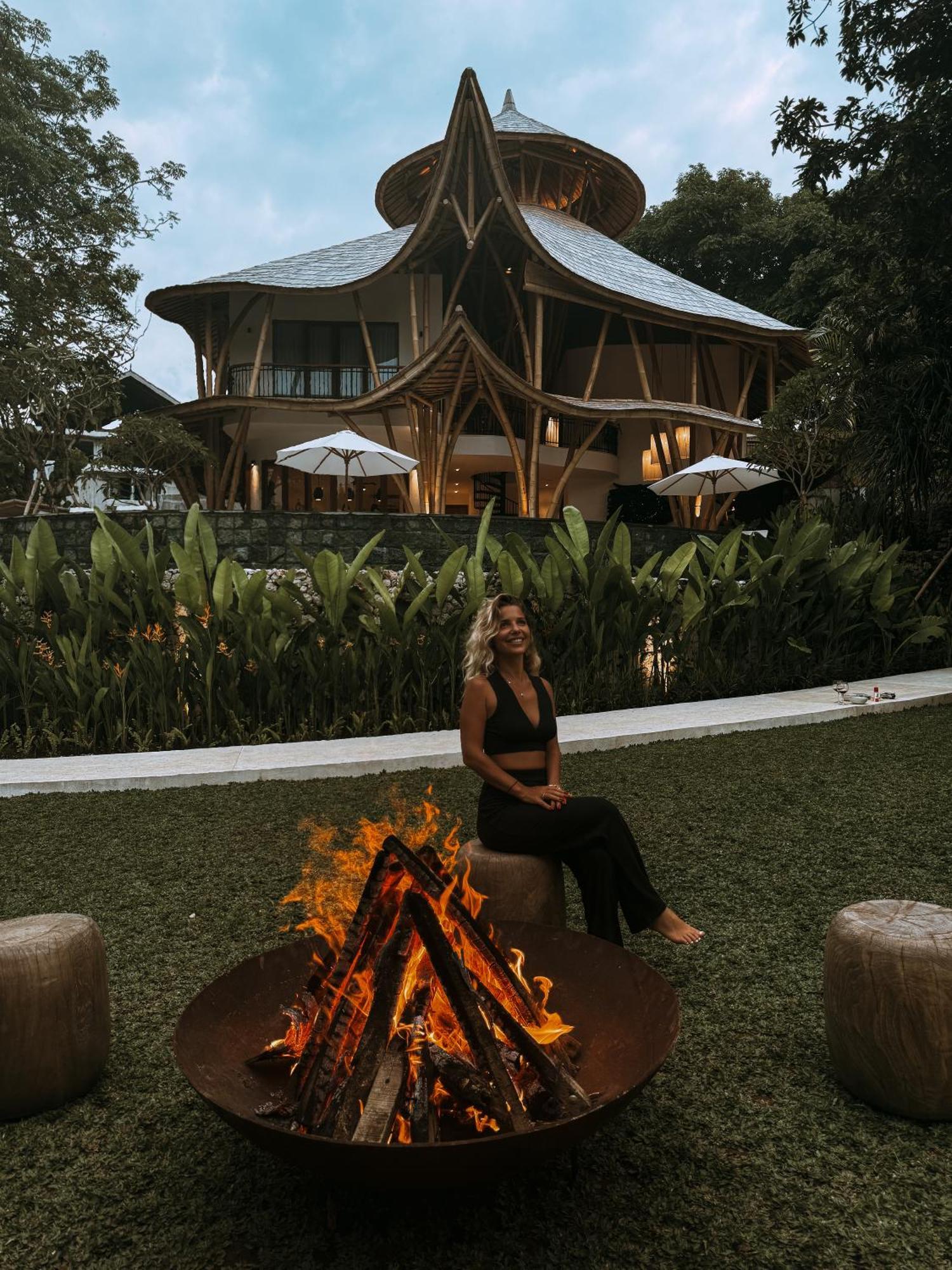 Ahura Luxury Villas Ocean View Bingin, Uluwatu ภายนอก รูปภาพ